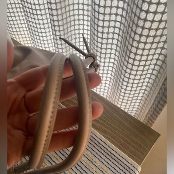 Elizabeth and James nude handbag - Picture 7 of 16